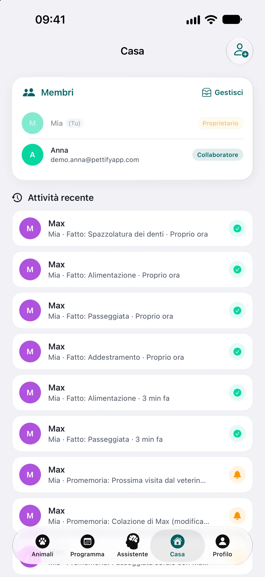 App Pettify: schermata Casa con i membri e il feed Attività recente